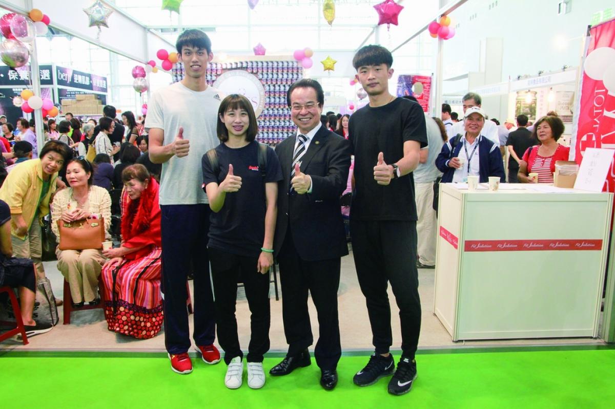 長壽密碼震撼南台灣 TS亞洲樂齡展天天紅不讓圖細胞營養之1