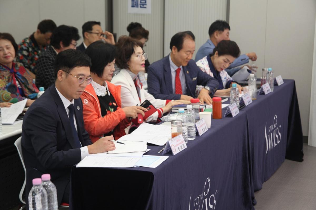 王博士首爾健康講座「預防勝於治療」引回響，韓國主流媒體行銷報深度報導圖細胞營養之1