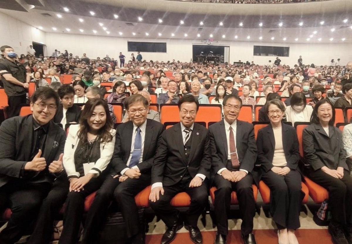 楊烈演唱會世界巡迴-台南場，2026母親節溫馨獻唱，經典歌曲聲聲入人心，TS夥伴共享悠揚盛宴圖細胞營養之1