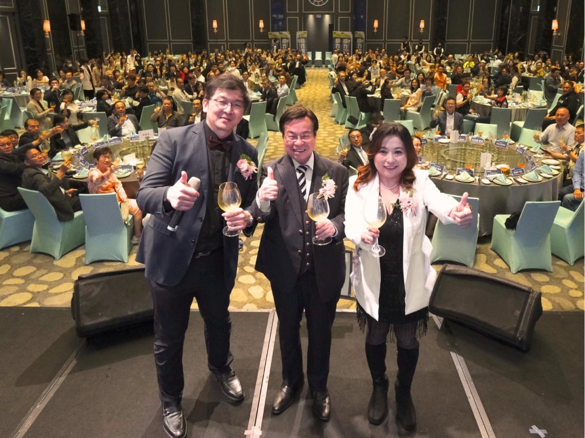 富蘭克林、JP摩根、王博士、陳博士、熊博士虛實同台,威力先進三月春酒探索每年十兆美元大健康商機圖細胞營養之2