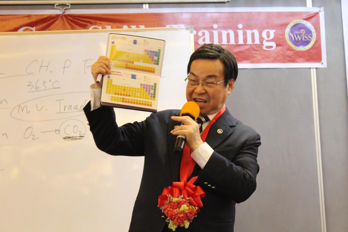 Total Swiss菲律賓市場勢不可擋,王博士親赴一線鼓舞士氣,引領夥伴傳遞健康、收獲財富圖細胞營養之10