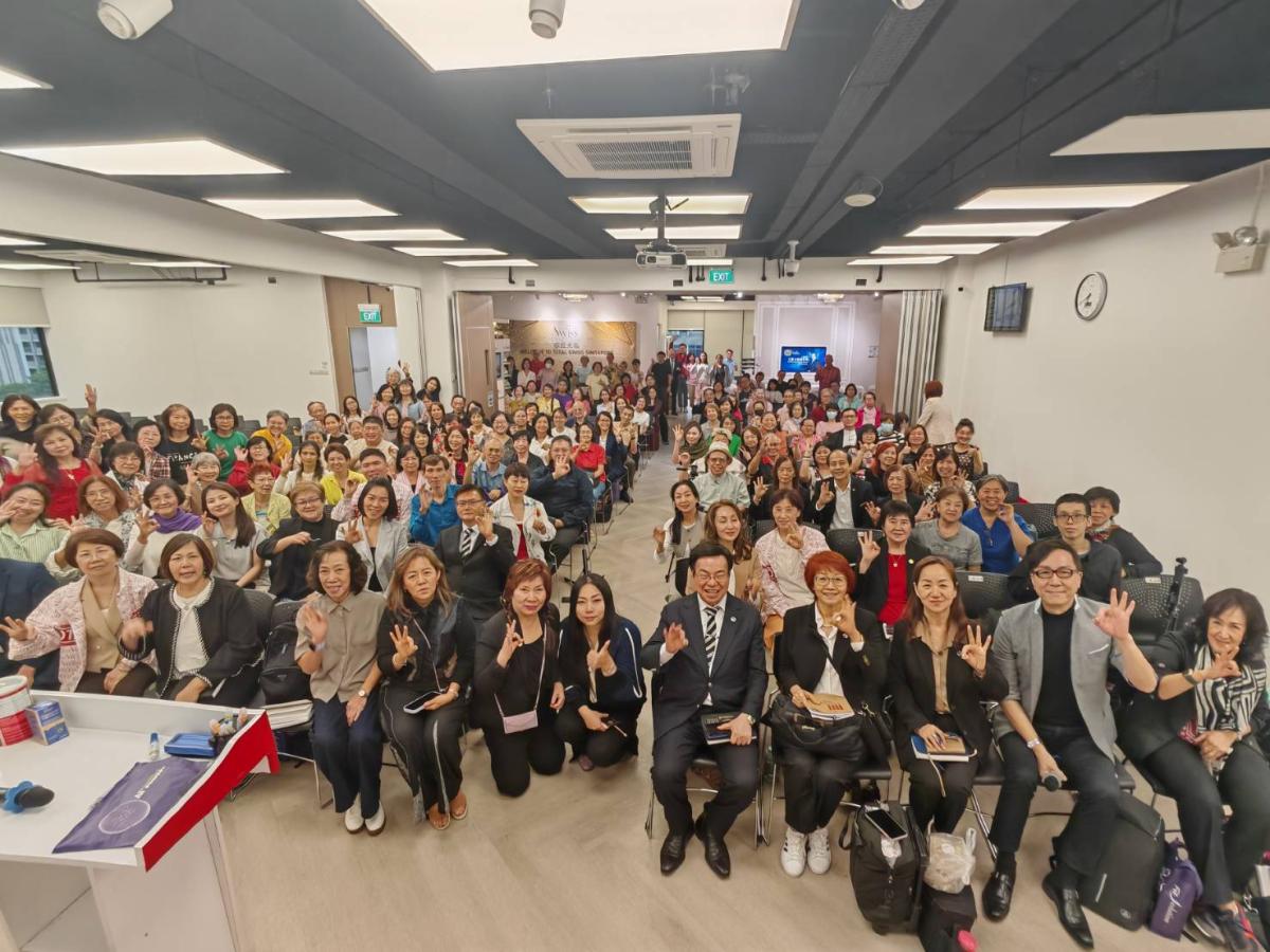 王博士新加坡講座，健康之道充滿新意，事業契機細細剖析，第二故鄉夥伴如沐春風大豐收圖細胞營養之3