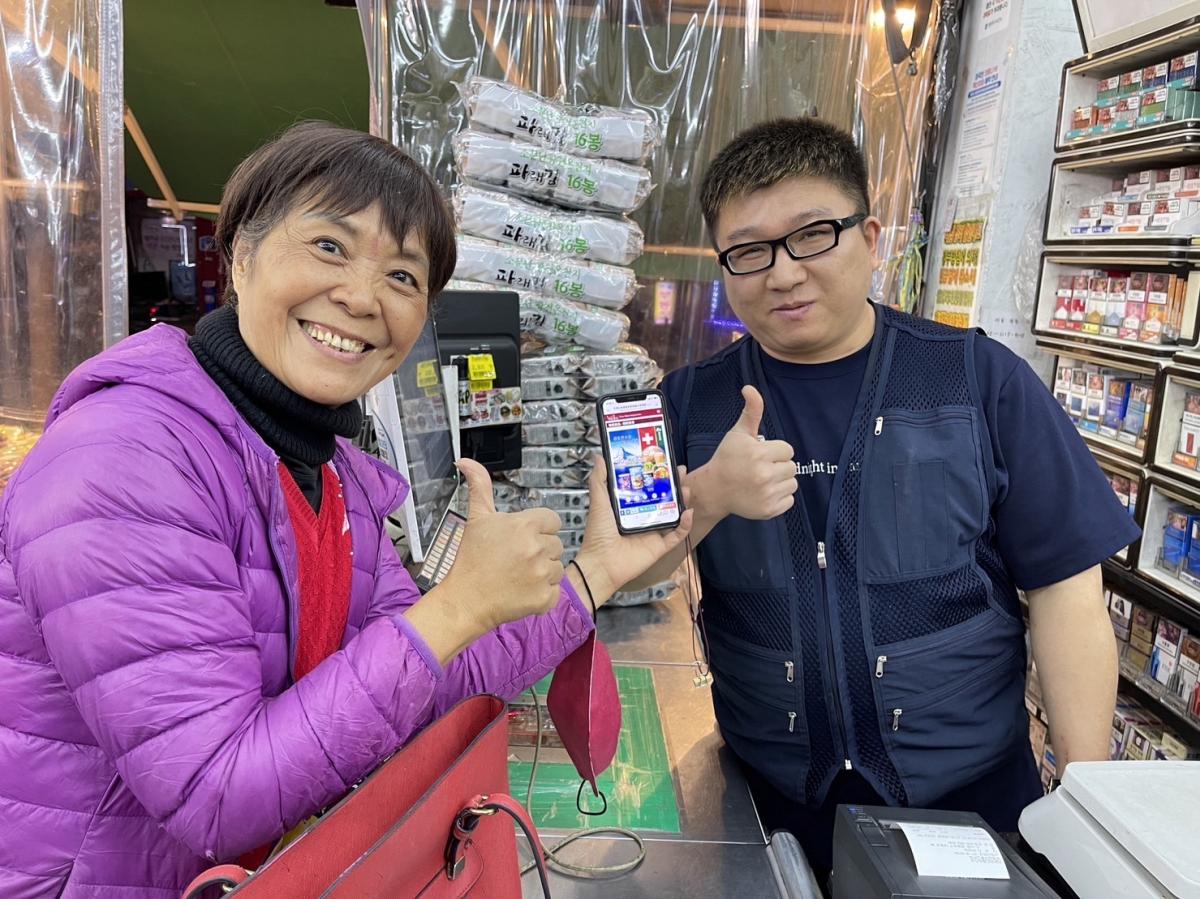 台灣夥伴穿梭九老、大林、江南街頭，一步一腳印，開發韓國新朋友圖細胞營養之8