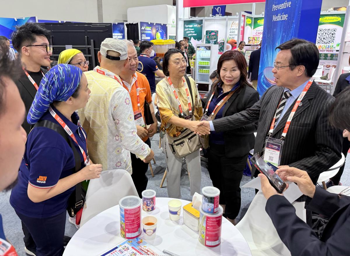 2026馬來西亞清真展 Day4,星、馬、印、台夥伴大豐收,透過「清真產業的世界之窗」,為事業打開「清真市場之窗」圖細胞營養之14