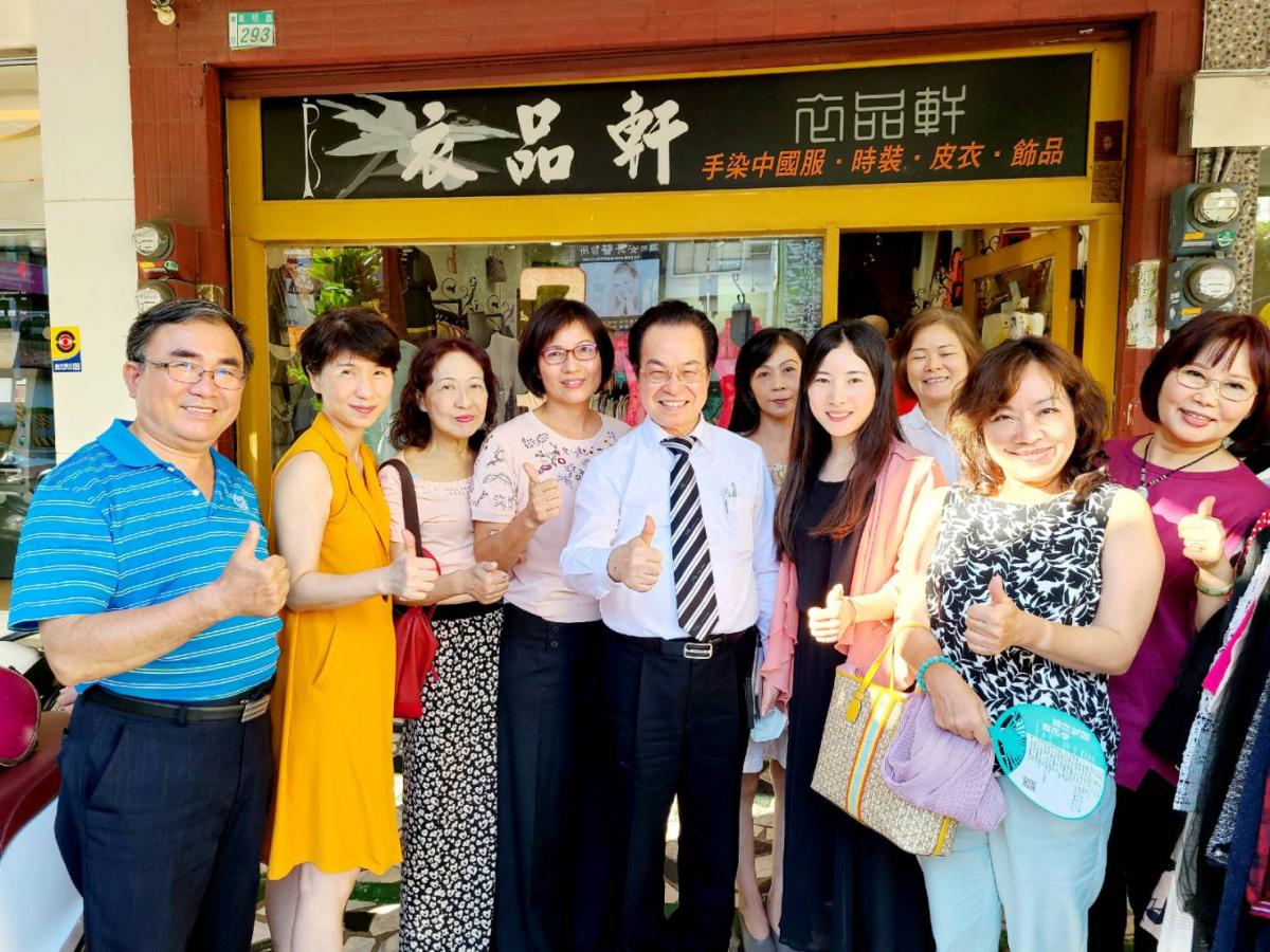 王博士走訪台南據點會見議員里長，公益理念引發共鳴、激起漣漪圖細胞營養之3