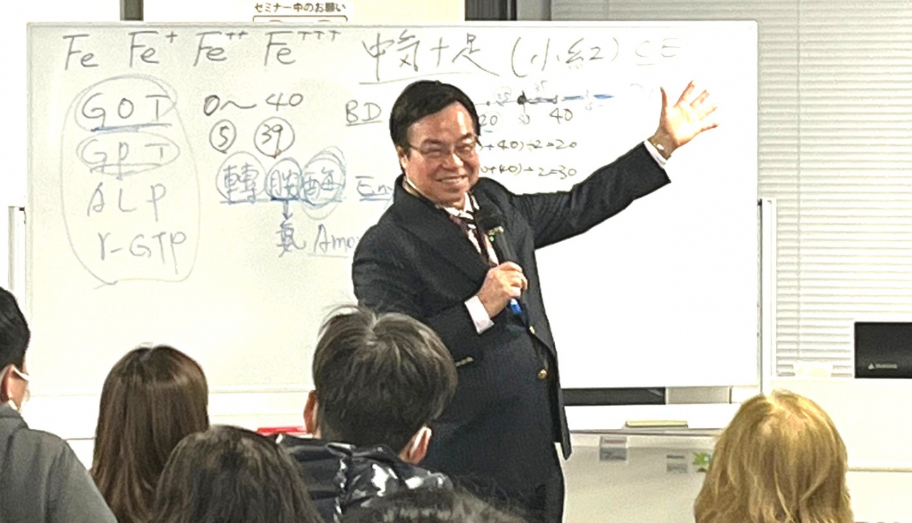 王博士春節無休 勤耕日本，兵庫、名古屋、東京連三場講座為夥伴指引健康與財富之道